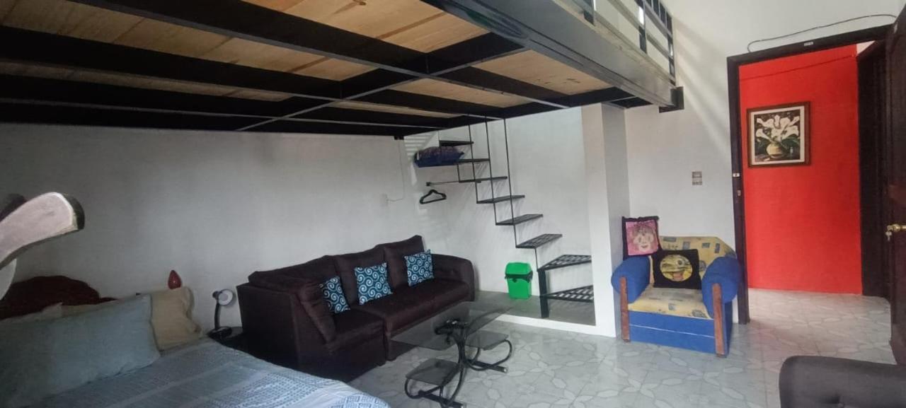 Апартаменты Casa De Liz Сан-Кристобаль-де-Ла-Касас Экстерьер фото